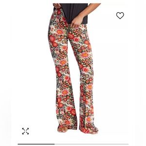 Billabong stretch flair pants